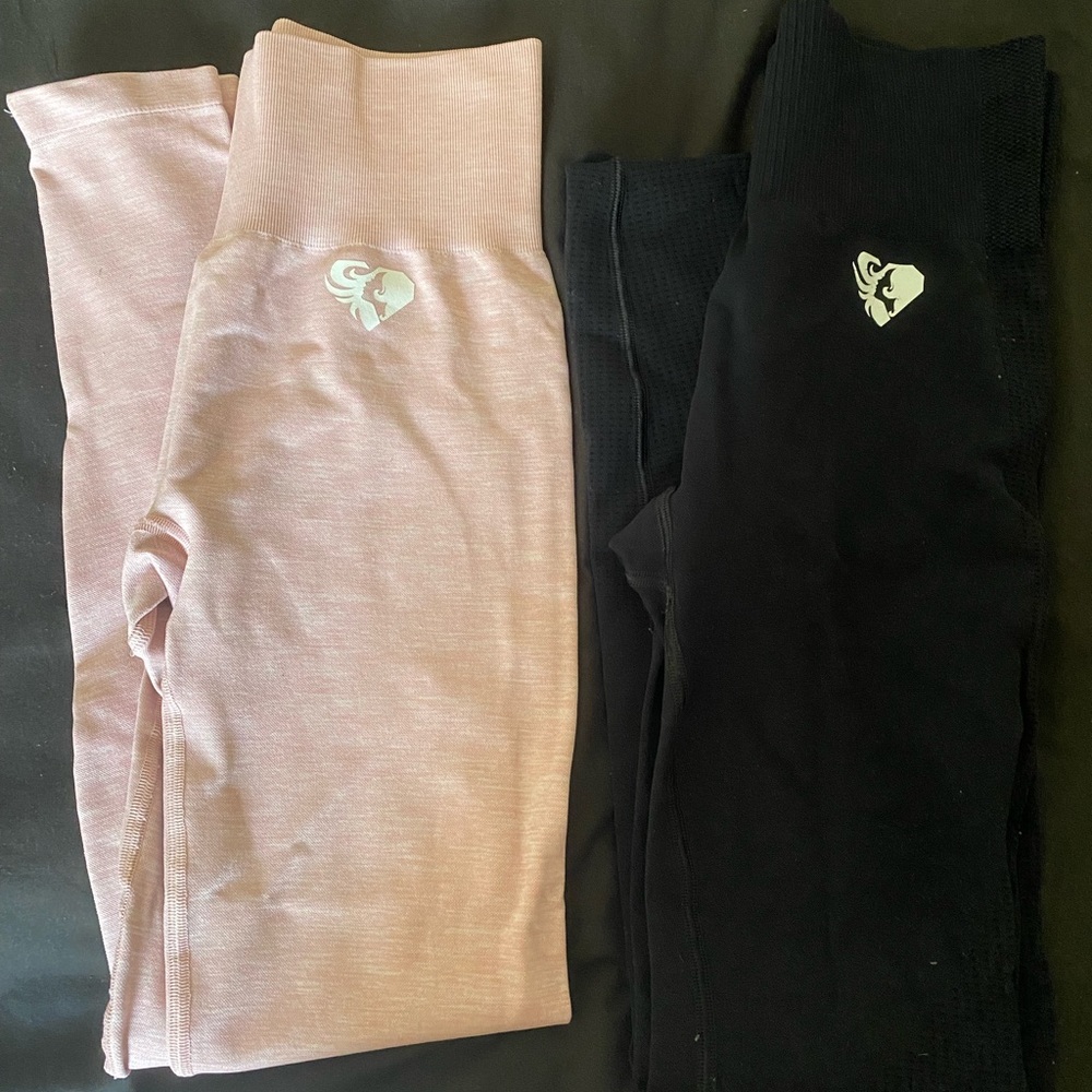 2 Women’s Best Leggings